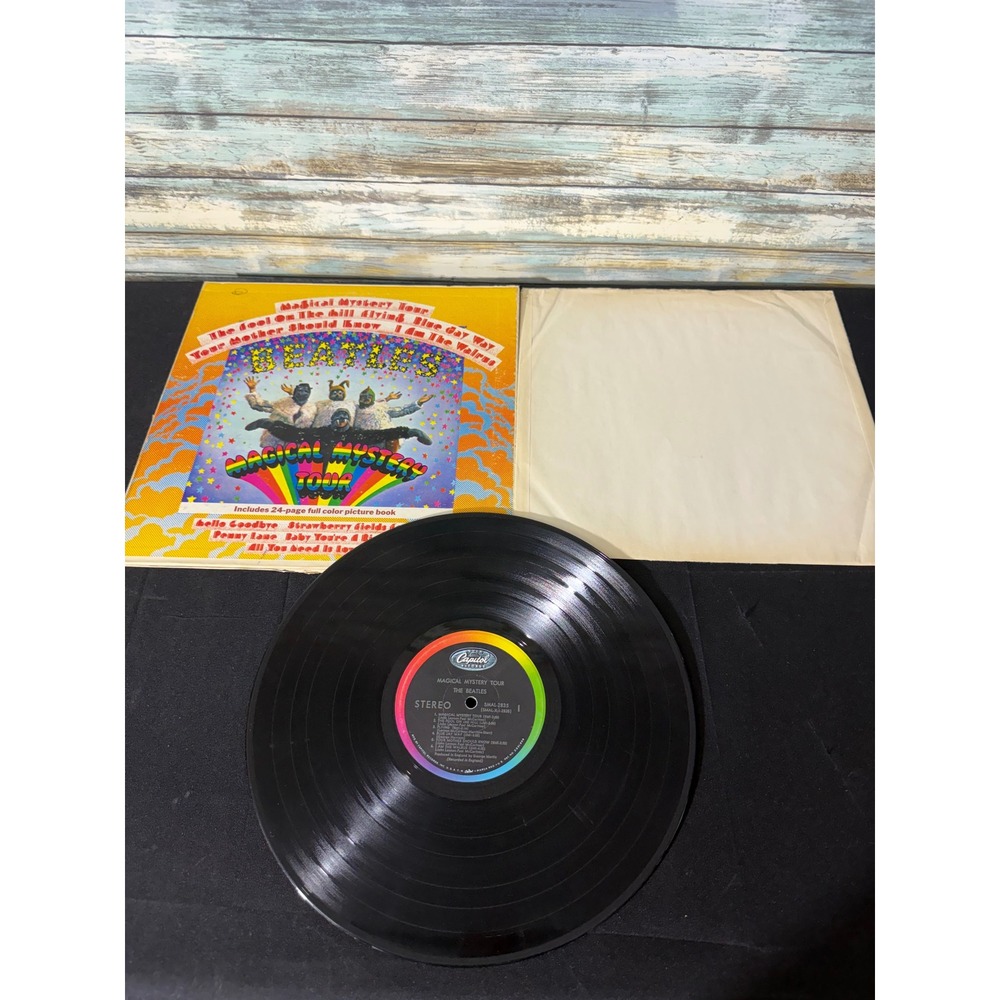 The Beatles Magical Mystery Tour Vinyl LP 12" Black EUC 1967 Capitol Records